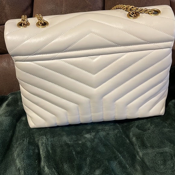 Beautiful Ysl LouLou medium chain leather - Picture 3 of 7